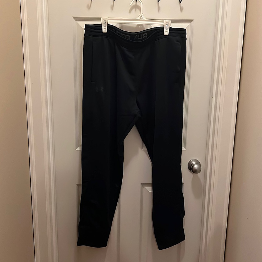 Mens Under Amour fleece sweatpants never worn
